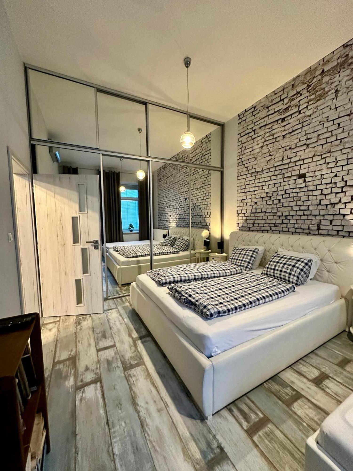 Royal City Centre Apartment Poprad Exterior photo